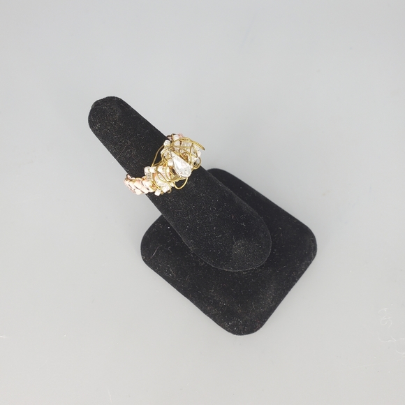 Intricate Peach Wire Wrapped Dangle Ring - Picture 5 of 9